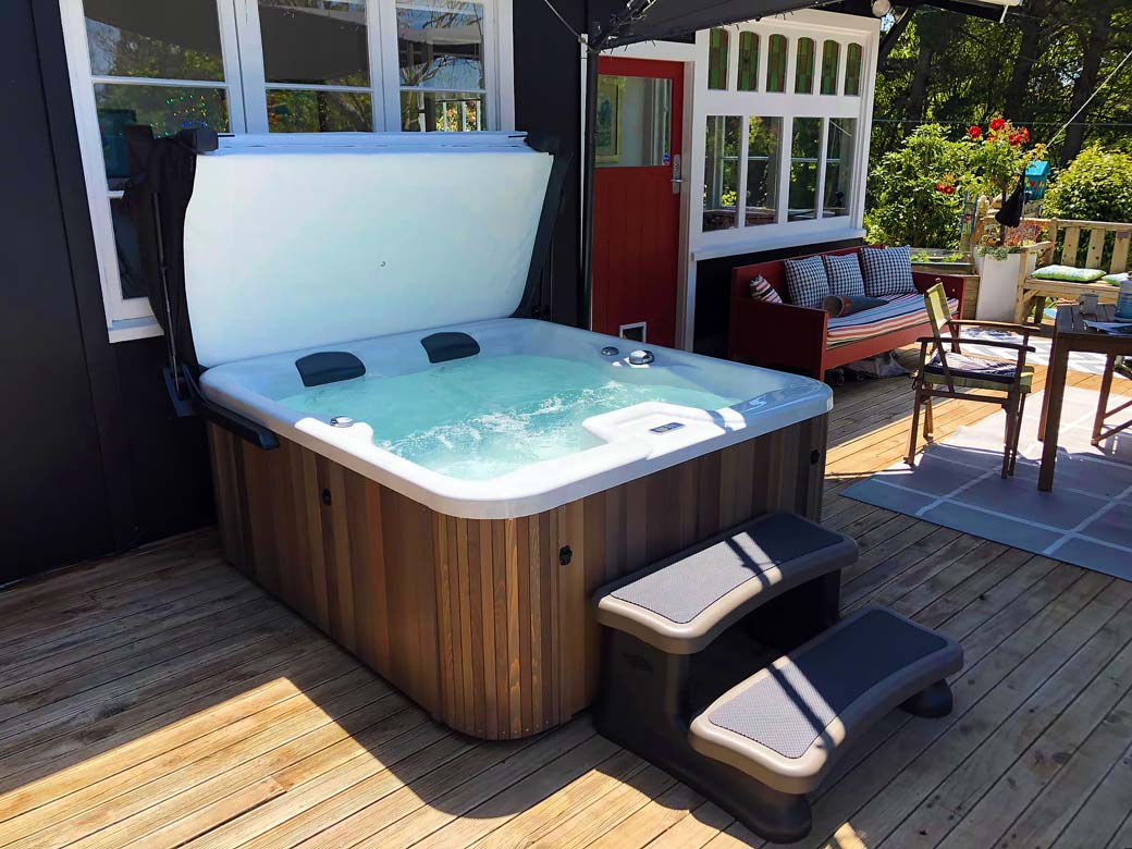 Pacific Spas Spa Pools Hot Tubs Couples Spas Solo Spas